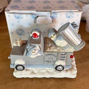 Snowville Snow Buddies Salt Truck Musical Figurine by Encore w/Original Box